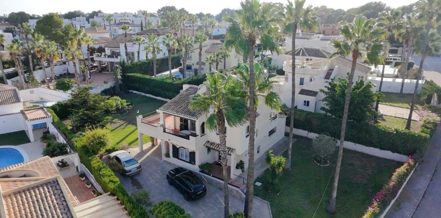 Villa Villamartin, Alicante, Spānijā 3 istabas, 140 m2 Nr. 148397