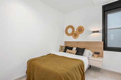 Villa en venta en Alicante, España 3 dormitorios, 116 m2 No. 148402 - foto 12