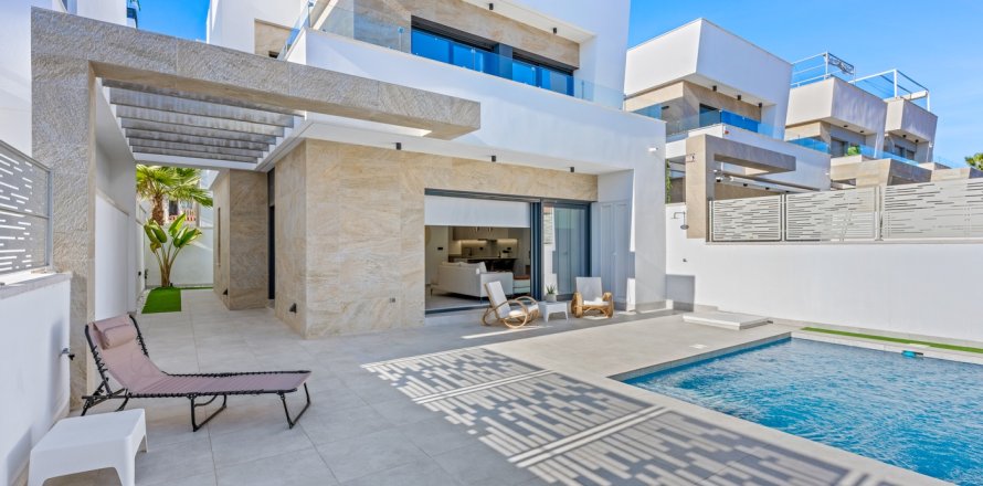 Villa en Alicante, España 3 dormitorios, 116 m2 No. 148402