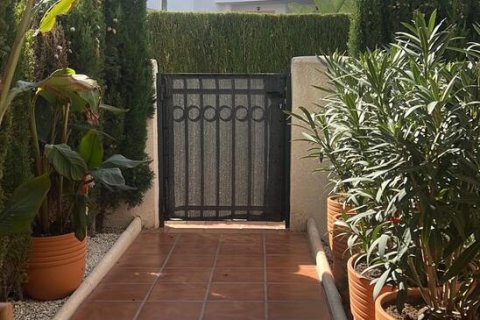 Apartment for sale in Villamartin, Alicante, Spain 3 bedrooms, 90 sq.m. No. 148398 - photo 7