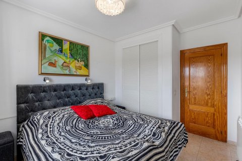 Huvila myytävänä Los Balcones, Alicante, Espanja, 5 makuuhuonetta, 131 m2 No. 116051 - kuva 23