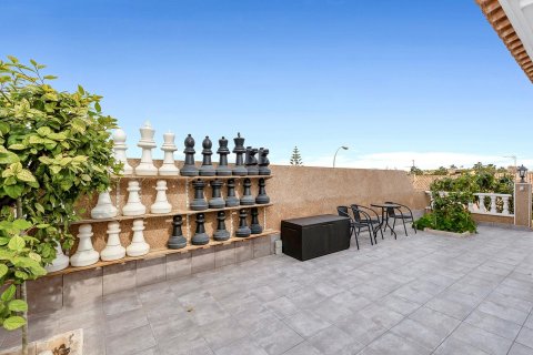 Huvila myytävänä Los Balcones, Alicante, Espanja, 5 makuuhuonetta, 131 m2 No. 116051 - kuva 9