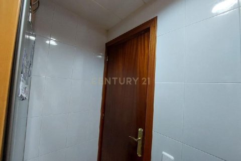 Talo myytävänä Sabadell, Barcelona, Espanja , 71 m2 No. 186562 - kuva 6