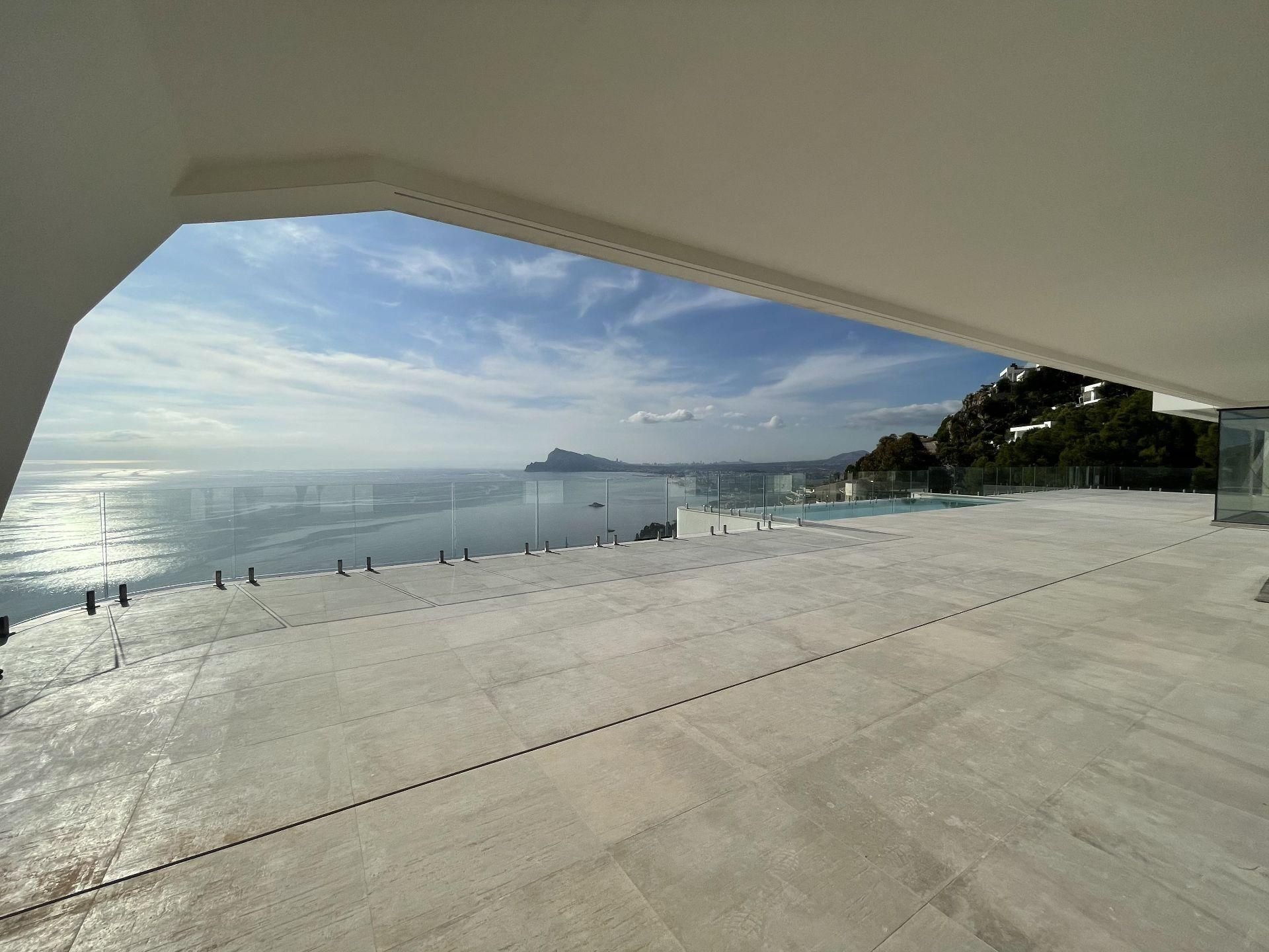 Villa a Altea, Alicante, Spagna 6 camere da letto, 860 mq. N° 95583