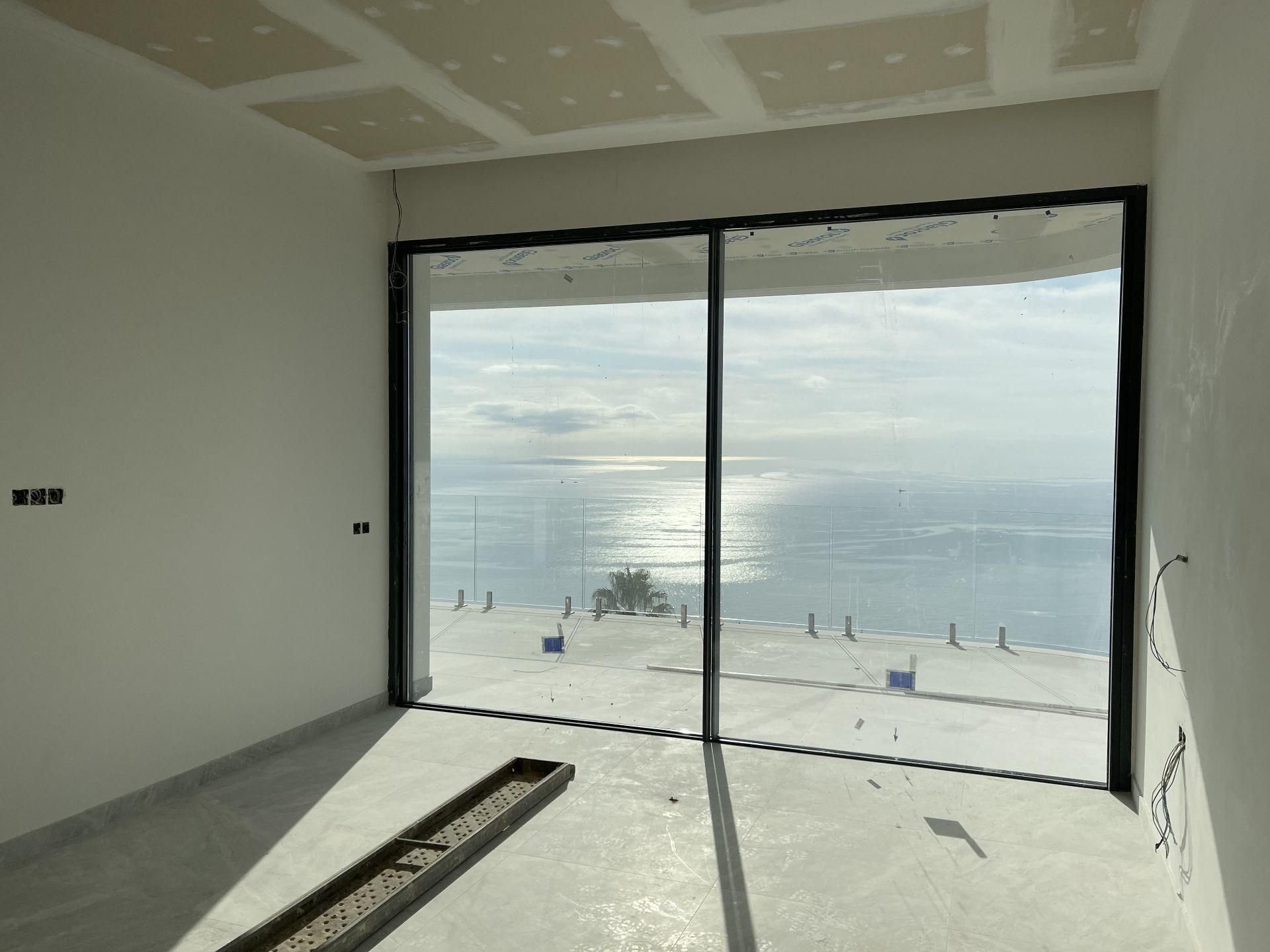 Villa a Altea, Alicante, Spagna 6 camere da letto, 860 mq. N° 95583