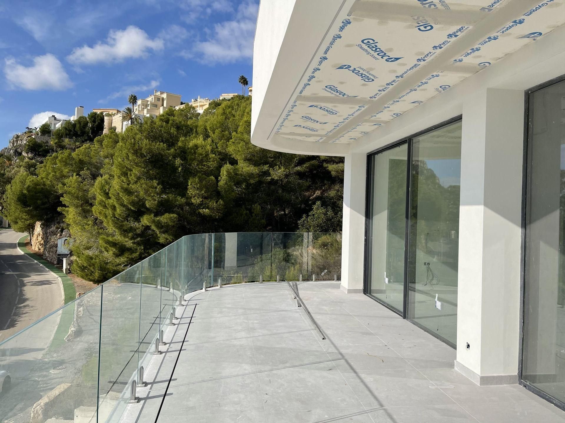 Villa a Altea, Alicante, Spagna 6 camere da letto, 860 mq. N° 95583