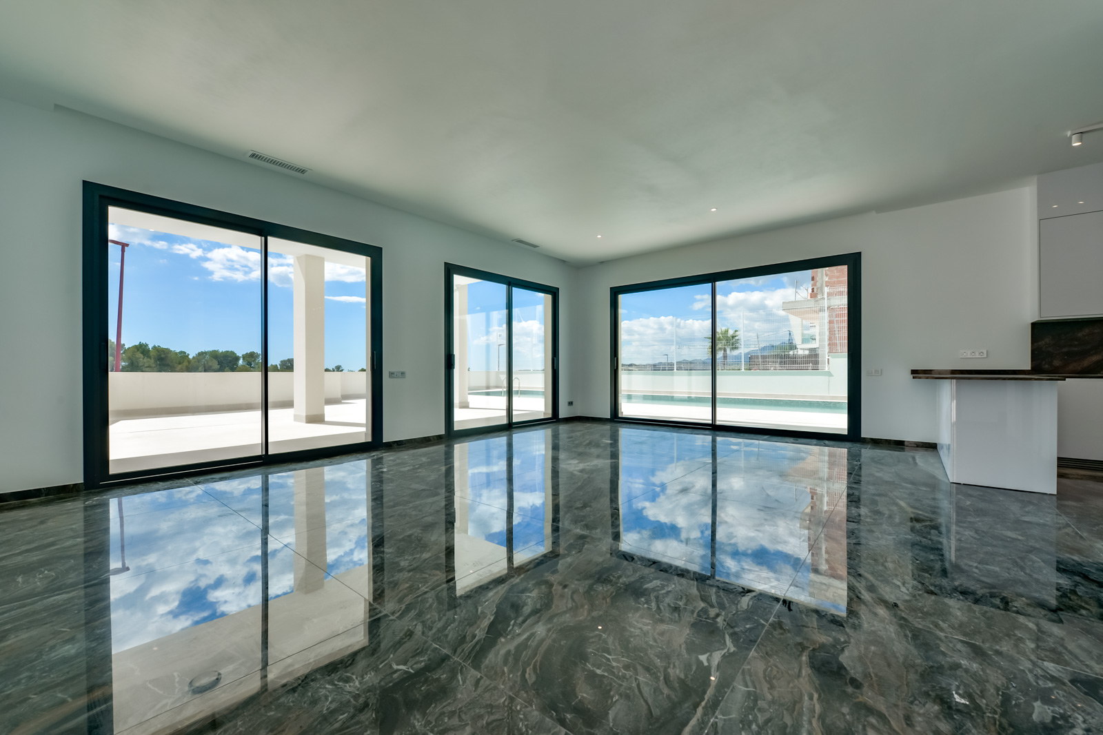 Villa in Finestrat, Alicante, Spanien 7 Schlafzimmer, 636 m2 Nr. 168129