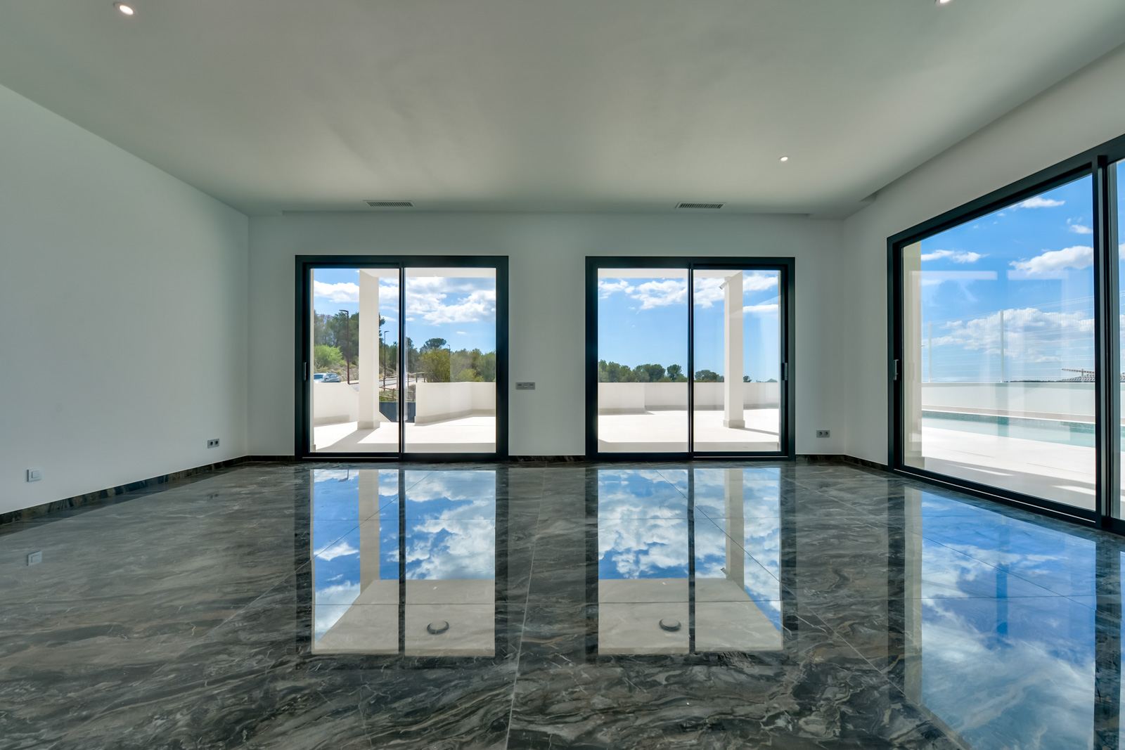 Villa in Finestrat, Alicante, Spanien 7 Schlafzimmer, 636 m2 Nr. 168129