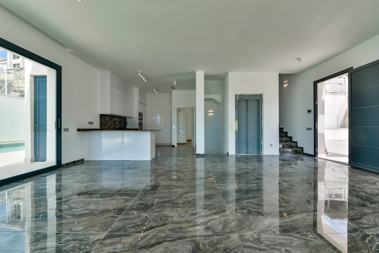 Villa in Finestrat, Alicante, Spanien 7 Schlafzimmer, 636 m2 Nr. 168129