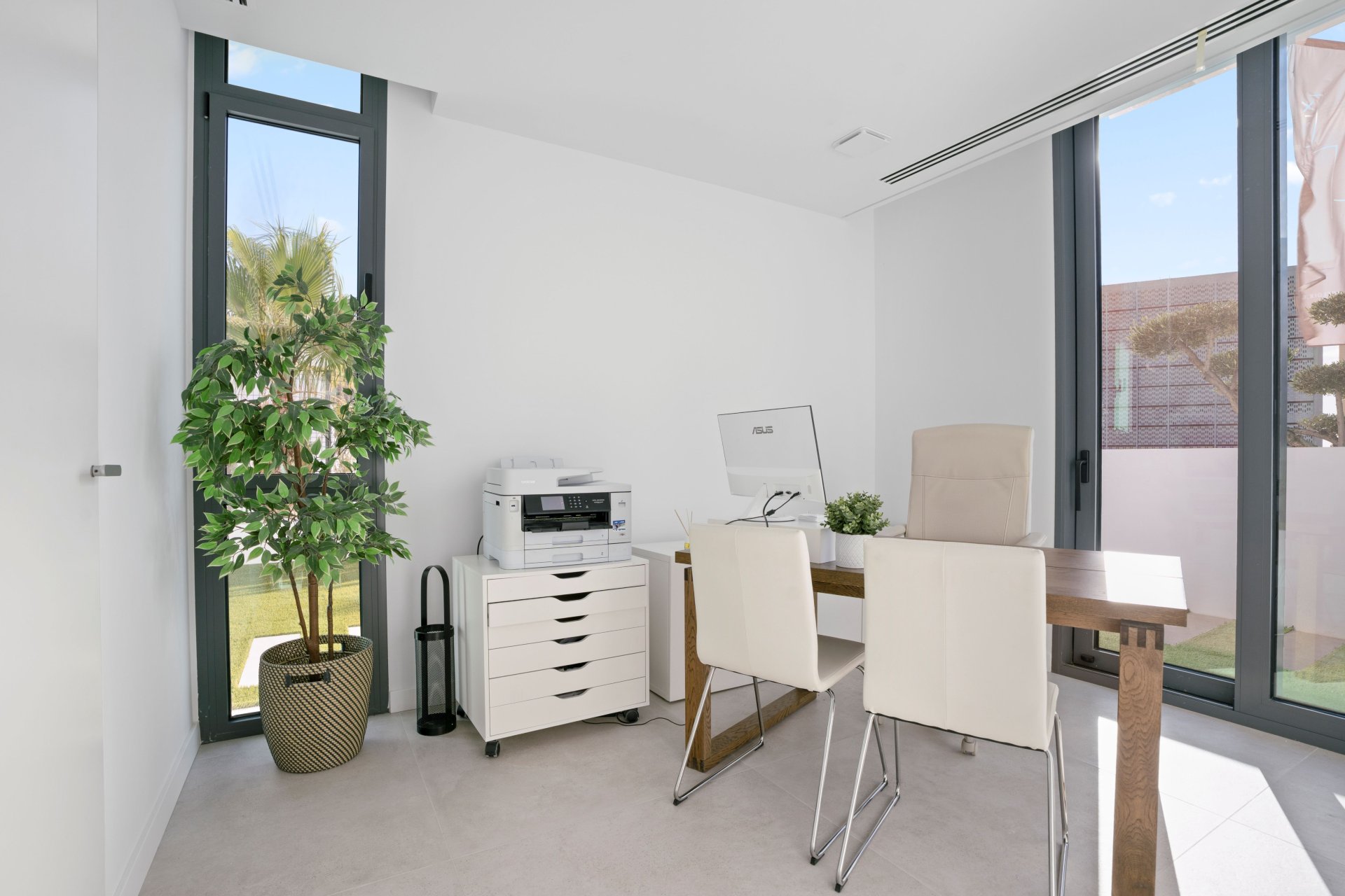 Villa a Benidorm, Alicante, Spagna 3 camere da letto, 386 mq. N° 168130