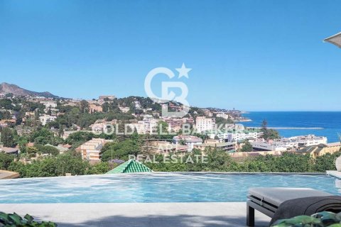 Apartament w Malaga, Hiszpania 4 sypialnie, 245 mkw. nr 158915 – zdjęcie 13