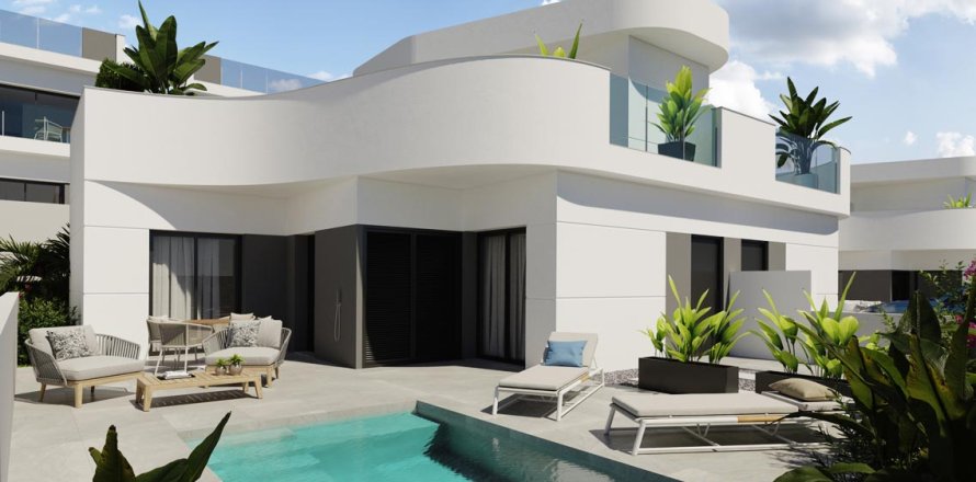 Apartment in Torrevieja, Alicante, Spain 2 bedrooms, 178 sq.m. No. 134642