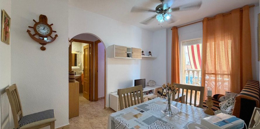 Квартира в Торревьеха, Аликанте, Испания 2 спальни, 57м2 №193008