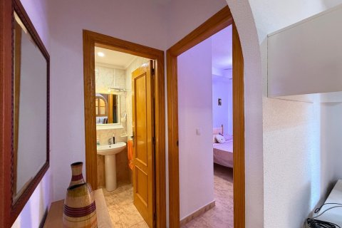 Продажа квартиры в Торревьеха, Аликанте, Испания 2 спальни, 57м2 №193008 - фото 28