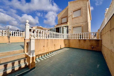 House for sale in Torrevieja, Alicante, Spain 4 bedrooms, 127 sq.m. No. 193006 - photo 16