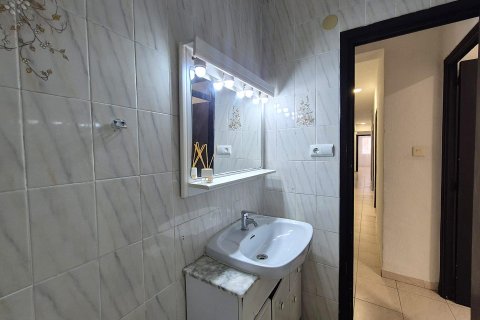 Apartment for sale in Campoamor, Alicante, Spain 1 bedroom, 81 sq.m. No. 193010 - photo 18