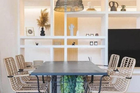 Apartment for sale in Alicante, Spain 3 bedrooms, 110 sq.m. No. 193607 - photo 15