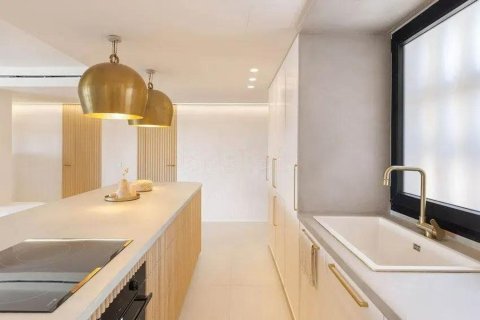 Apartment for sale in Alicante, Spain 3 bedrooms, 110 sq.m. No. 193607 - photo 8