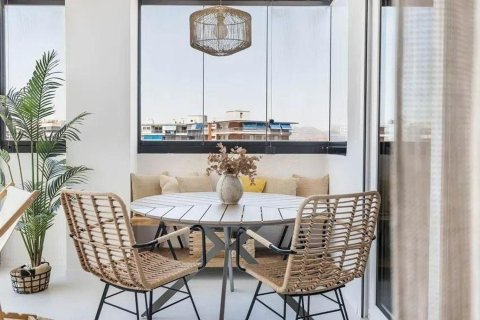 Apartment for sale in Alicante, Spain 3 bedrooms, 110 sq.m. No. 193607 - photo 3