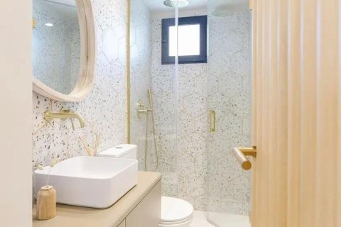 Apartment for sale in Alicante, Spain 3 bedrooms, 110 sq.m. No. 193607 - photo 26