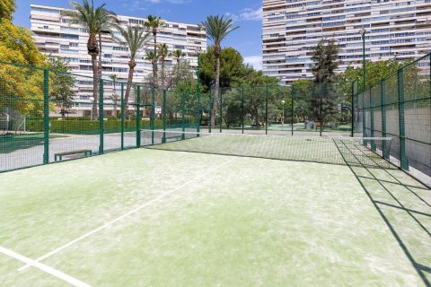 Apartment for sale in Alicante, Spain 4 bedrooms, 140 sq.m. No. 193608 - photo 27
