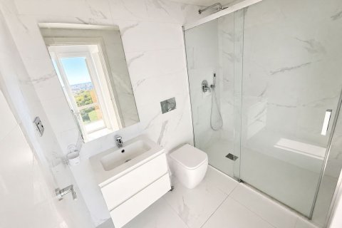 Apartment for sale in Alicante, Spain 4 bedrooms, 165 sq.m. No. 193606 - photo 11