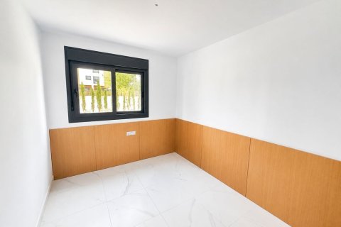 Apartment for sale in Alicante, Spain 4 bedrooms, 165 sq.m. No. 193606 - photo 15