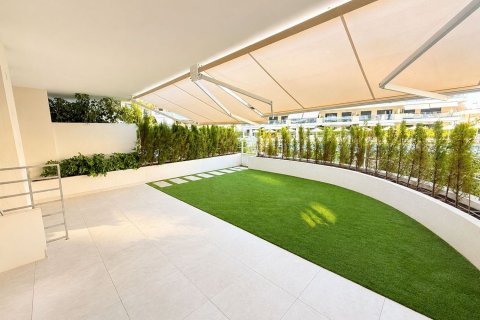 Apartment for sale in Alicante, Spain 4 bedrooms, 165 sq.m. No. 193606 - photo 6