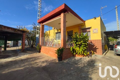 House in Segorbe, Castellon, Spain 4 bedrooms, 126 sq.m. No. 185636
