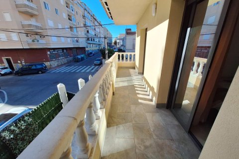 Casa in vendita a Torrevieja, Alicante, Spagna 3 camere da letto, 116 mq. N° 165802 - foto 17