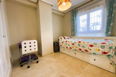 Lägenhet till salu i Dehesa De Campoamor, Alicante, Spanien 2 sovrum, 75 kvm. Nr. 181151 - foto 19