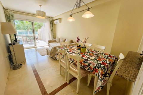 Lägenhet till salu i Dehesa De Campoamor, Alicante, Spanien 2 sovrum, 75 kvm. Nr. 181151 - foto 7