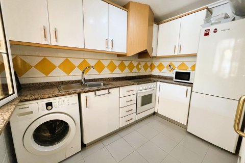 Lägenhet till salu i Dehesa De Campoamor, Alicante, Spanien 2 sovrum, 75 kvm. Nr. 181151 - foto 10
