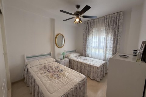 Huoneisto myytävänä Dehesa De Campoamor, Alicante, Espanja, 2 makuuhuonetta, 82 m2 No. 181152 - kuva 7