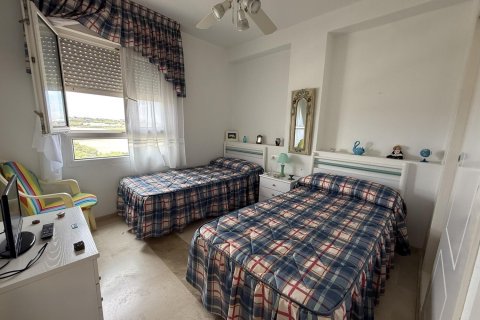 Huoneisto myytävänä Dehesa De Campoamor, Alicante, Espanja, 2 makuuhuonetta, 82 m2 No. 181152 - kuva 8