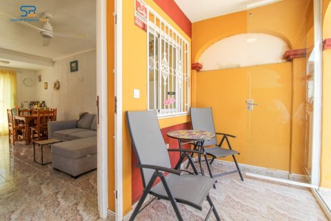Paritalo myytävänä La Regia, Alicante, Espanja, 2 makuuhuonetta, 74 m2 No. 181149 - kuva 19