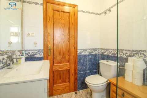 Paritalo myytävänä La Regia, Alicante, Espanja, 2 makuuhuonetta, 74 m2 No. 181149 - kuva 12