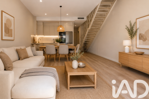 Dúplex en venta en Sabadell, Barcelona, España 3 dormitorios, 123 m2 No. 172112 - foto 6