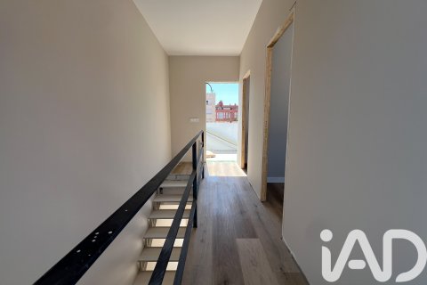 Dúplex en venta en Sabadell, Barcelona, España 3 dormitorios, 123 m2 No. 172112 - foto 20