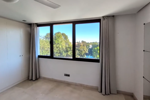 Villa à vendre à Godella, Valencia, Espagne, 5 chambres,  No. 148803 - photo 19