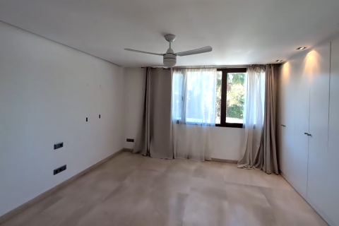 Villa à vendre à Godella, Valencia, Espagne, 5 chambres,  No. 148803 - photo 27