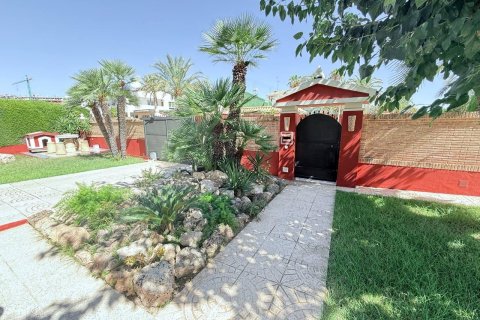 Villa en venta Dehesa De Campoamor, Alicante, España 5 dormitorios, 280 m2 No. 138005 - foto 10
