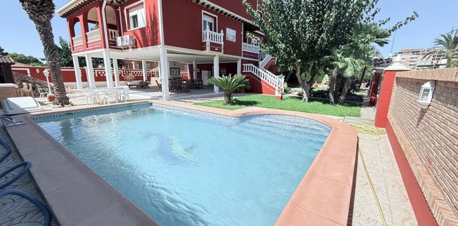 Вилла Дехеса де Кампоамор, Аликанте, Испания 5 спален, 280м2 №138005