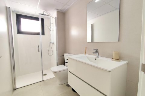 Bungalow w Alicante, Hiszpania 3 sypialnie, 78 mkw. nr 144001 – zdjęcie 9