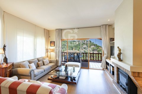 Rindu māja Begur, Girona, Spānijā 4 istabas, 205 m2 Nr. 158307