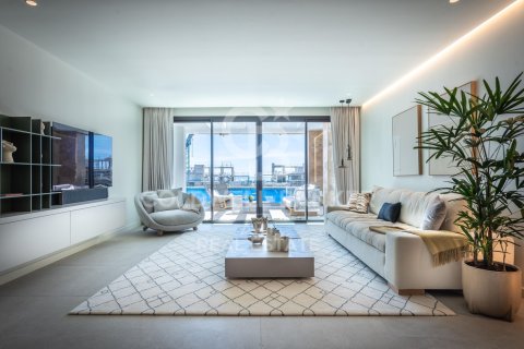Huoneisto myytävänä Estepona, Malaga, Espanja, 3 makuuhuonetta, 253 m2 No. 158134 - kuva 4