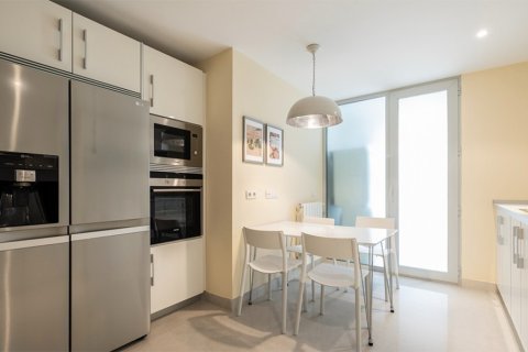 Продажа квартиры в Соль-де-Майорка, Майорка, Испания 3 спальни, 169м2 №148189 - фото 10