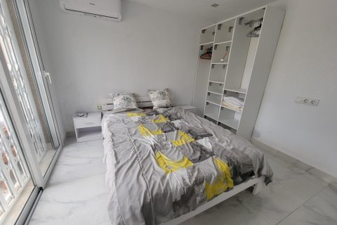 Townhouse zum Verkauf in Torre de la Horadada, Alicante, Spanien 4 Schlafzimmer, 90 m2 Nr. 161068 - Foto 16