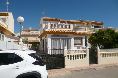 Villetta a schiera in vendita a Playa Flamenca II, Alicante, Spagna 3 camere da letto,  N° 161063 - foto 5