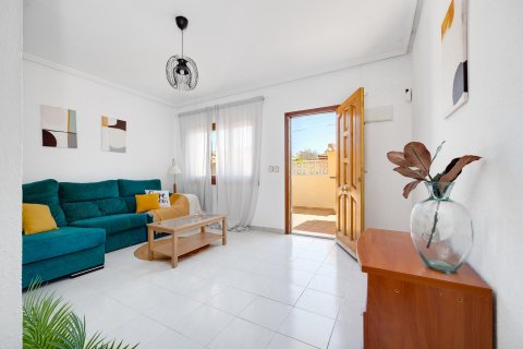 Townhouse zum Verkauf in Torrevieja, Alicante, Spanien 4 Schlafzimmer, 121 m2 Nr. 161066 - Foto 2